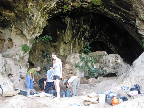 Raqefet Cave 