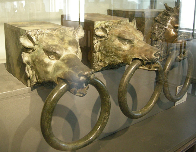 bronze oar rings
