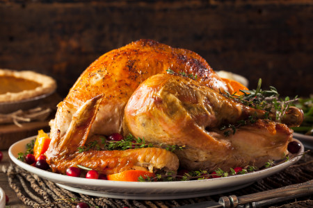 How to Host a Safe Holiday Meal During Coronavirus — an Epidemiologist Explains Her Personal Plans