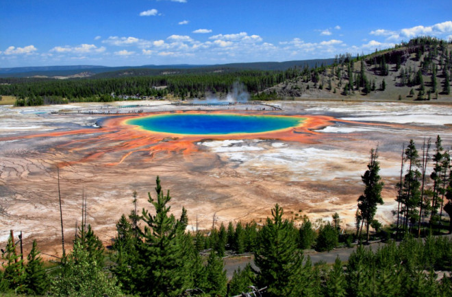 Grand Prismatic Spring, Yellowstone Caldera - Wikimedia