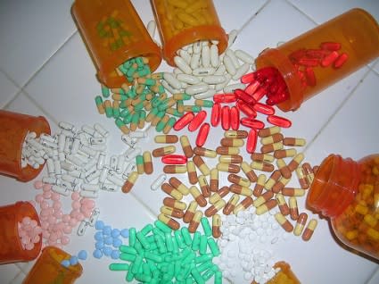 pills-425x318.jpg