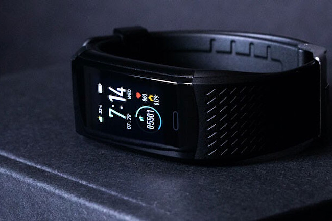 Koretrak Review Best Fitness Tracker Smartwatch Activity Band Discover Magazine