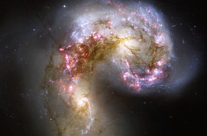 Colliding galaxies NGC 4038 and 4039 - NASA/ESA