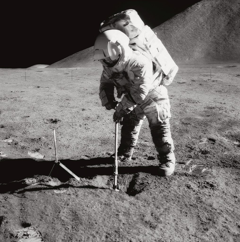 Harrison Schmitt, the Last Man to Walk on the Moon, Was Allergic to Moon  Dust—Warns Others May Be Too