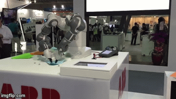 1xyumr.gif