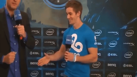 bad-handshake.gif