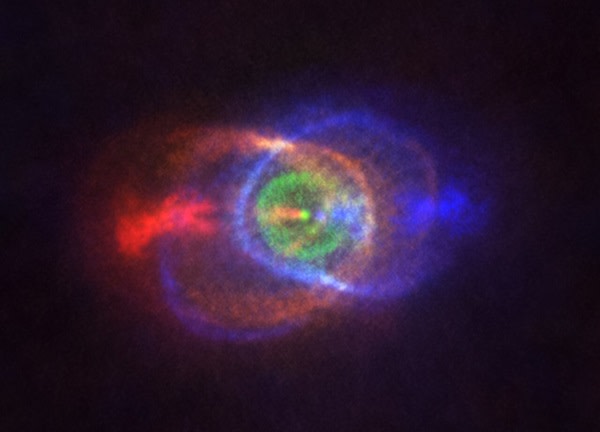 Dueling Stars Leave a Multicolored Cosmic Light Show