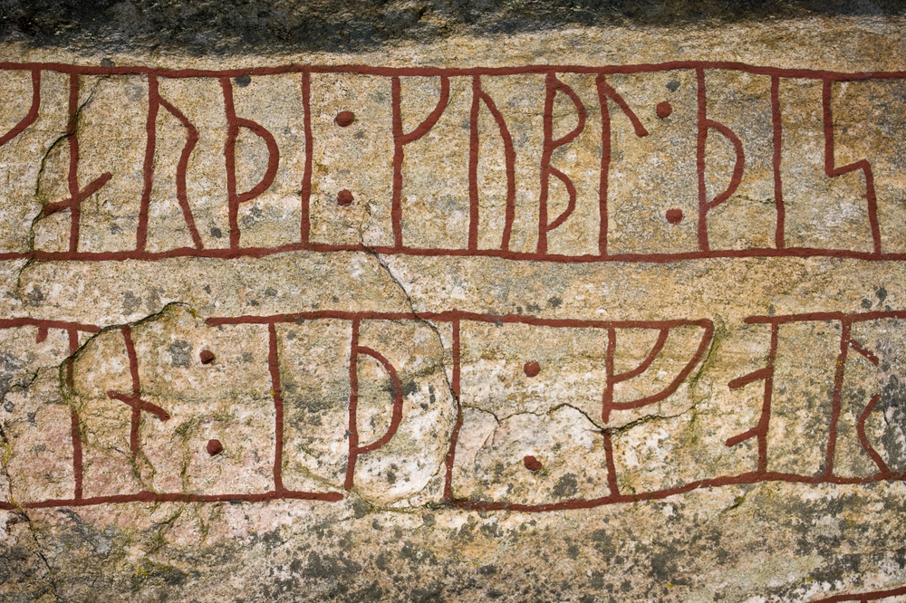 The Oldest Runestone Conveys Norse Language Before the Viking Age