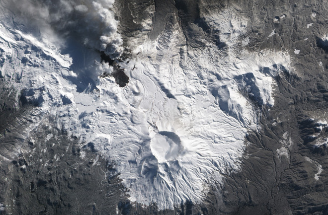 Eruption of Puyehue-Cordón Caulle