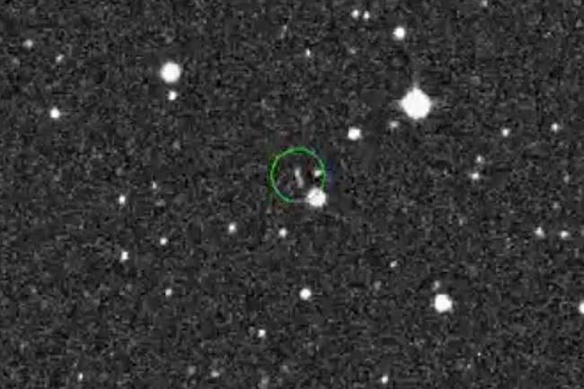 Discovery image of the minimoon 2020 CD3, taken by Kacper Wierzchos and Teddy Pruyne at the Catalina Sky Survey on February 15. (Credit: Pruyne/Wierzchos/CSS)