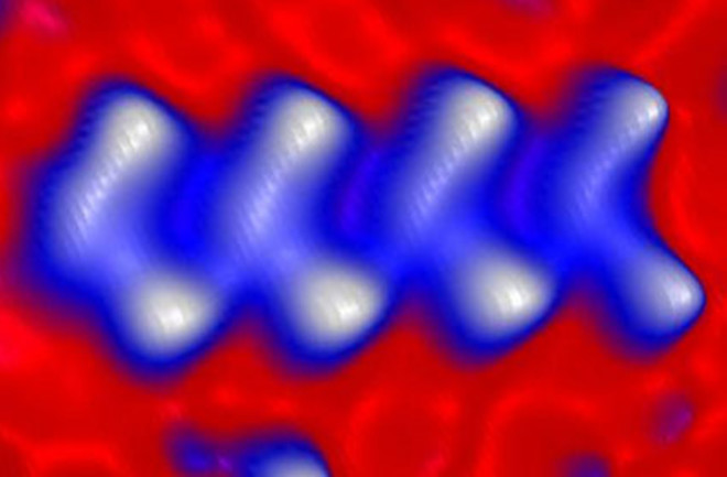 photos-superconductor1_1.jpg