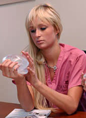 parishiltonimbreasts.jpg