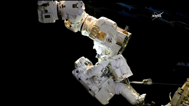 snaps-about-nasa-video-file-on-nasa-tv-backup-public-_7y-2.jpg