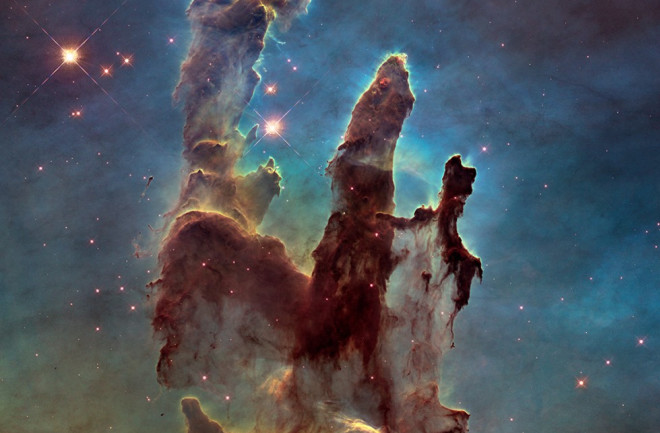 Pillars of Creation, Eagle Nebula - Hubble/NASA