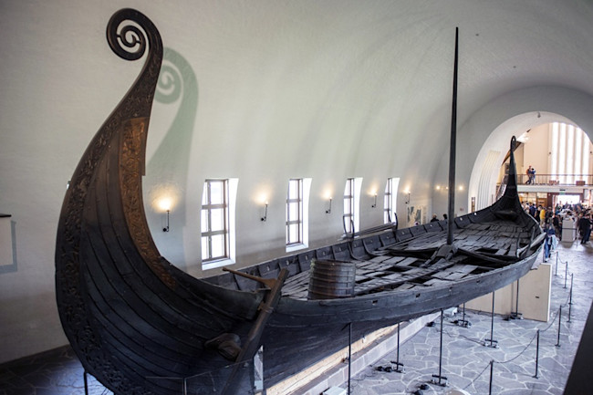 vikingship