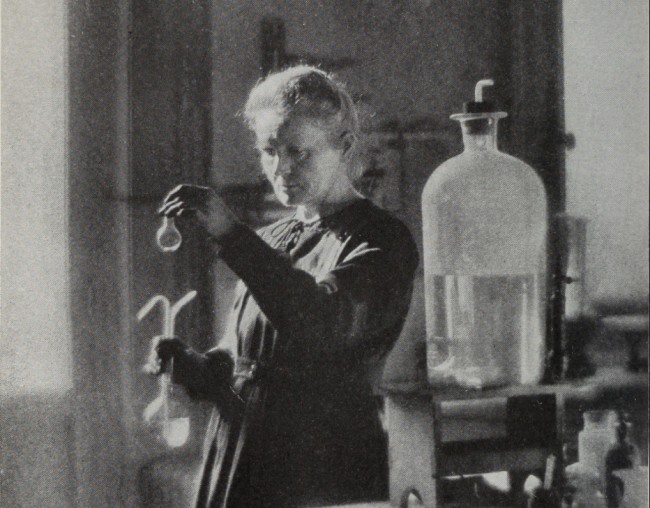 Marie curie in the lab - public domain
