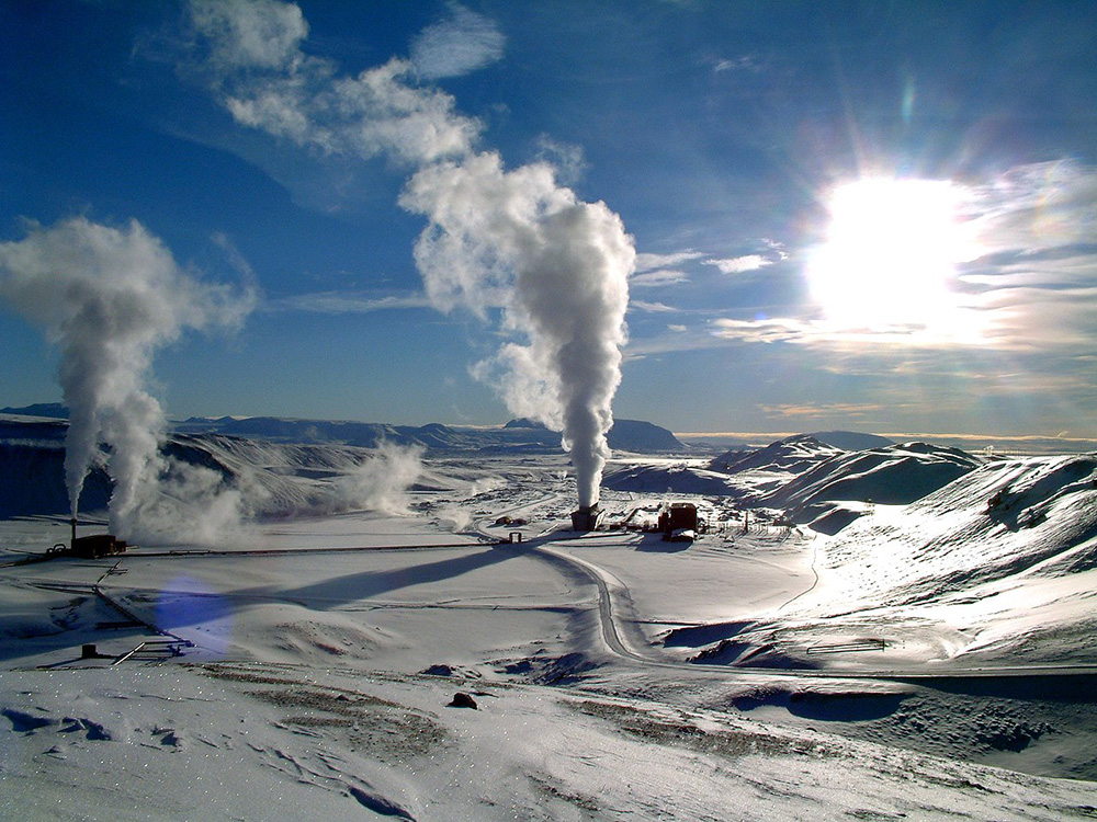 1280px-Krafla geothermal power station wiki