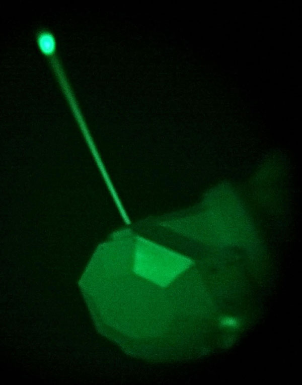 laser.jpg