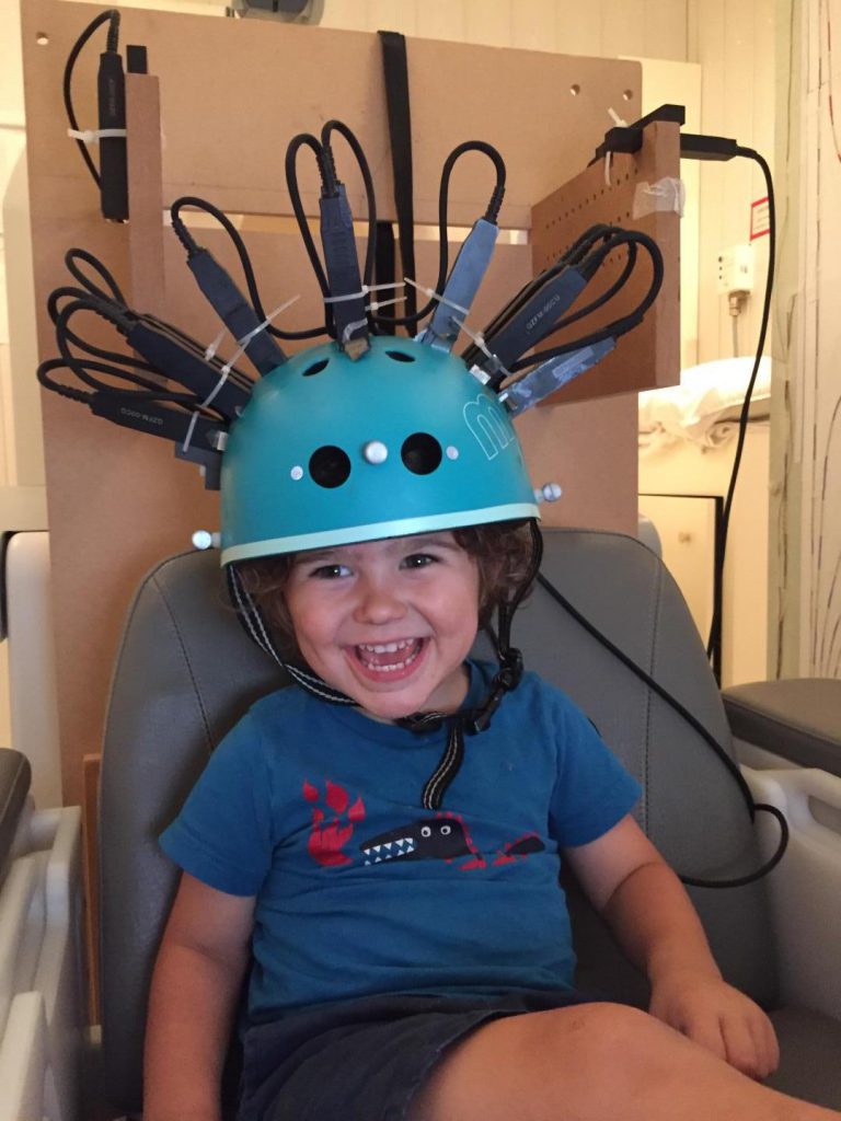 Epilepsy helmet hot sale for toddlers