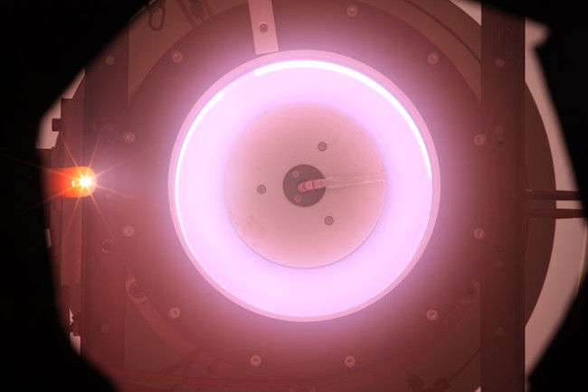 air-ion-thruster.jpg