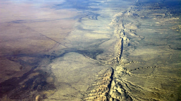 San-Andreas-Fault.jpg