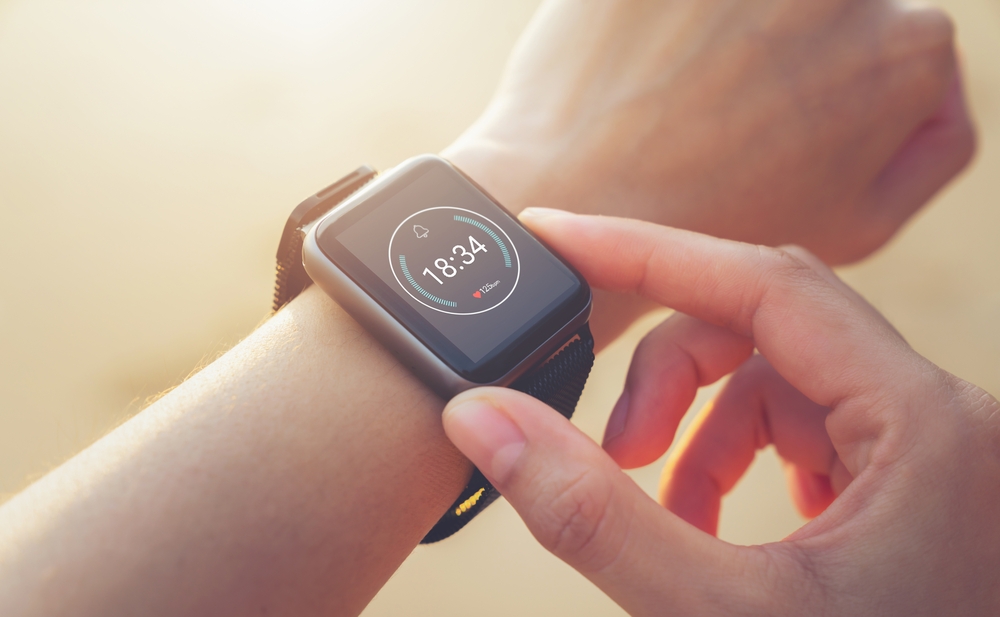 Does Digital Fitness Tracking Actually Make us Healthier?