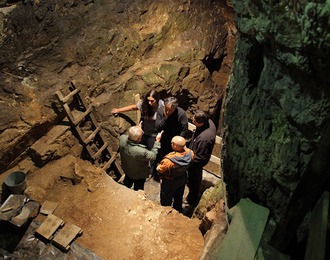 Denisova Cave - Siberian Branch Russian Academy of Science