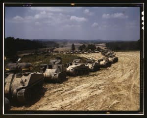 A line of M4 Sherman tanks and M3 Grant tanks at Ft. Knox near Louisville, Kentucky in June 1942. Credit: Alfred T. Palmer / Courtesy Library of Congress