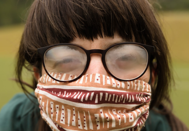 Person wearing a mask and fogged glasses - Shutterstock