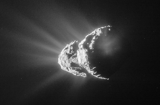 Comet_on_28_April_2015_NavCam-1024x726.jpg