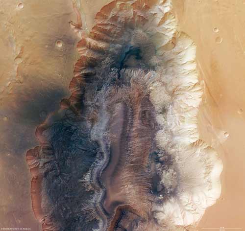 hirise_hebeschasma.jpg