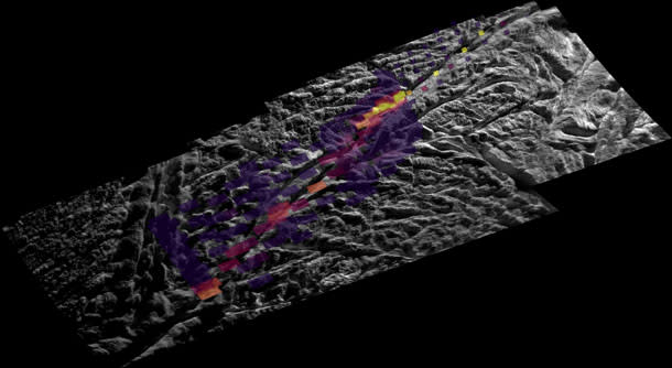 cassini_enceladus_nov092.jpg