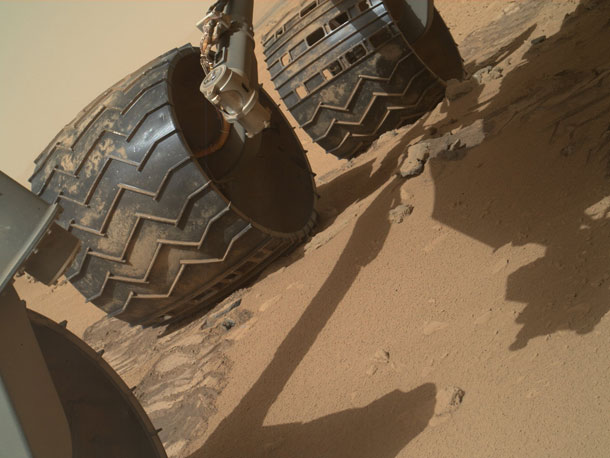 curiosity_wheels.jpg