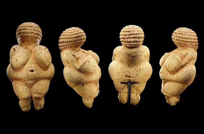 1200px-Venus of Willendorf - All sides