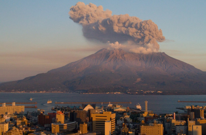 Sakurajima_at_Sunset-1024x683.jpg