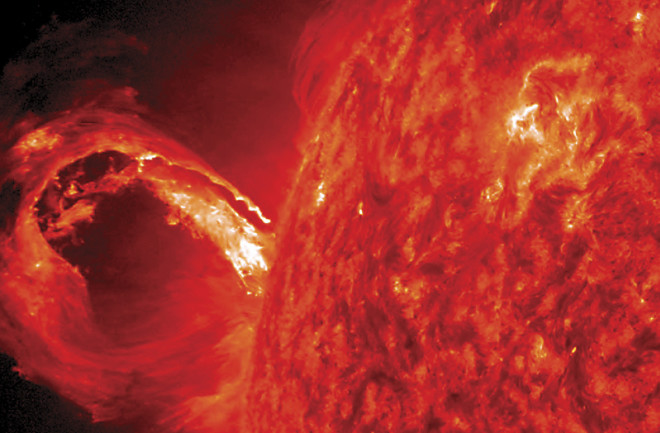 Coronal Mass Ejections Sun - NASA 4_DSC-CR0517_04.jpg
