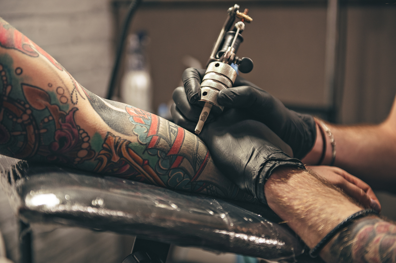 The Rise of Tattoo Tourism: The New Way Millennials and Gen Zers Plan  Vacations - WSJ