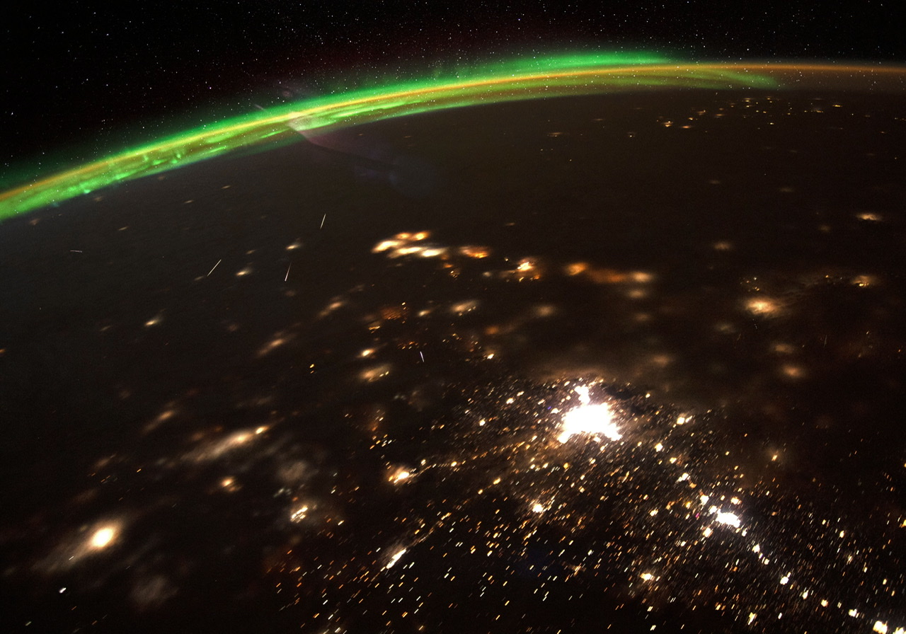 Lluvia de meteoritos vista desde el espacio