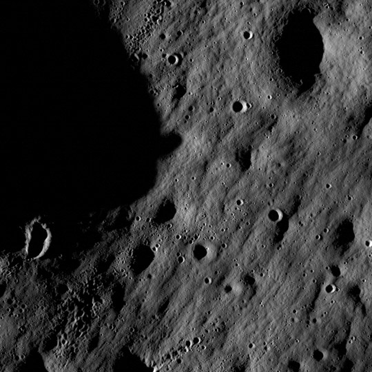 lro_firstlight.jpg