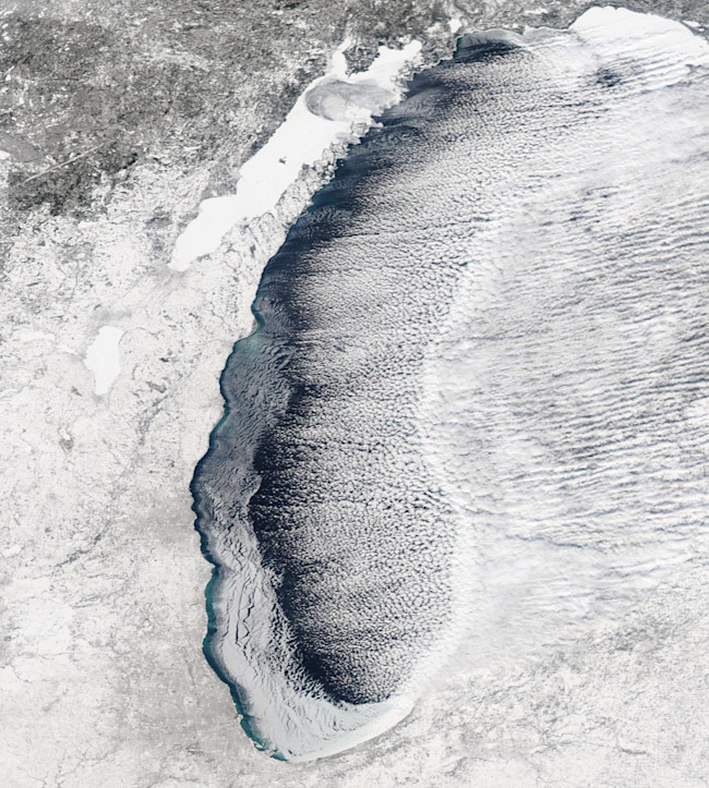 Lake-Michigan-ice-921x1024.jpeg