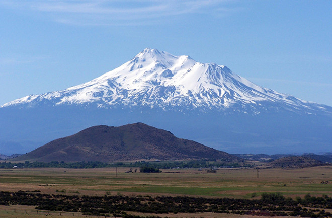Mt. Shasta in California - Wikimedia Commons