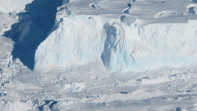 thwaits_icebrige_2012_lrg.jpg