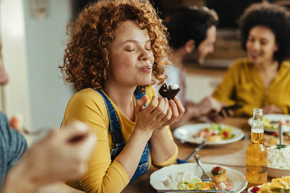 Your Post-Meal Sugar Cravings May Have an Evolutionary Purpose