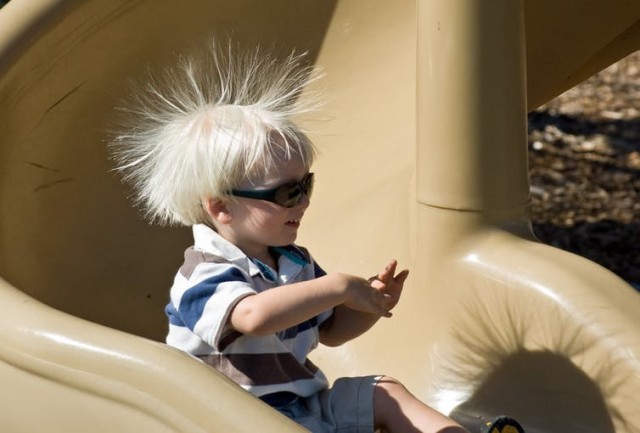 Can static electricity be detected
