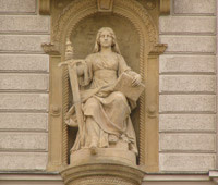 Justice_statue.jpg