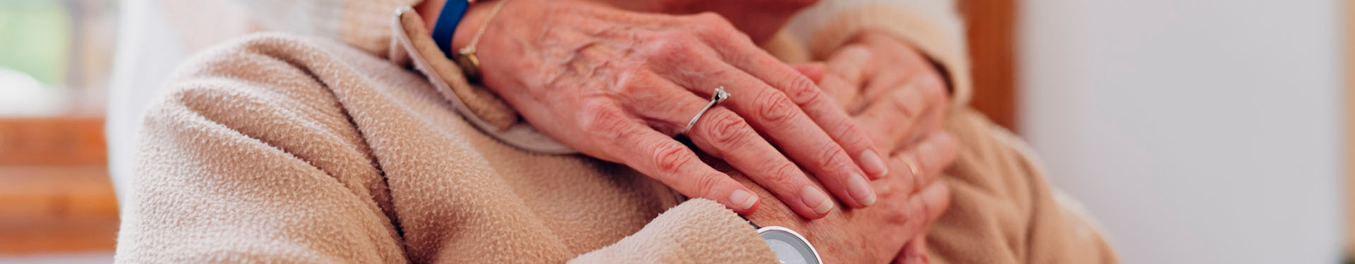 Bienestar emocional, cambios que llegan con la incontinencia - TENA