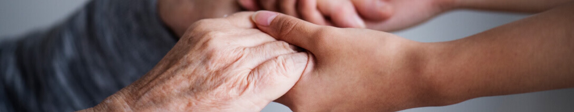 Cuidados del adulto mayor en el hogar: Incontinencia urinaria - TENA