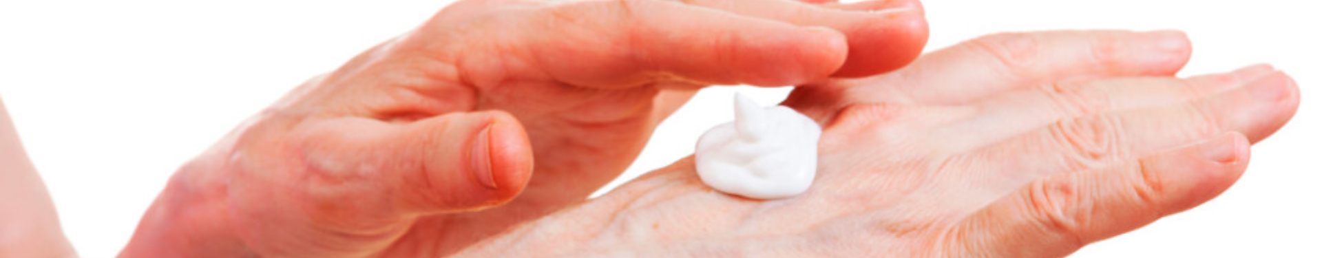 Importancia de utilizar crema de barrera para incontinencia - TENA