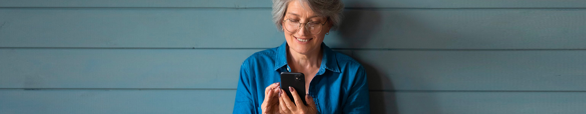 adultos y redes sociales