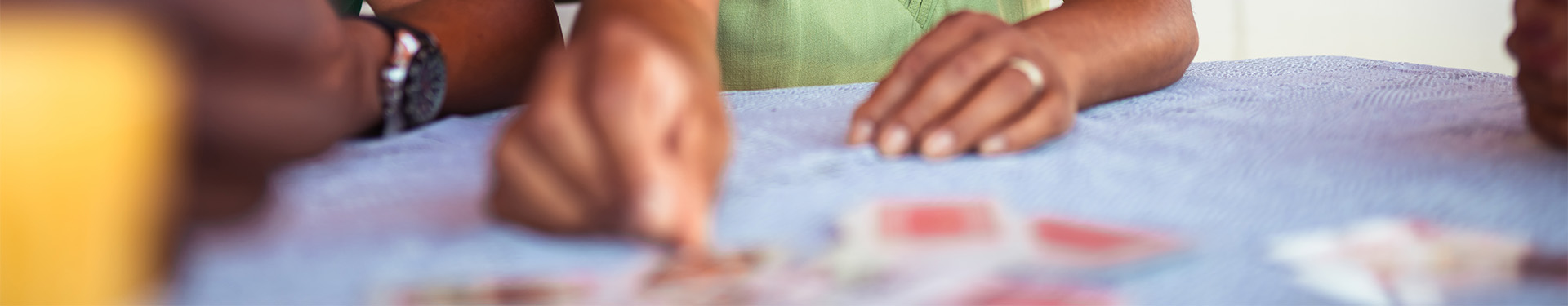 Juegos para ejercitar la mente en adultos - TENA